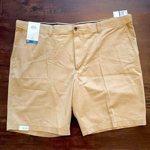IZOD MENS SALTWATER SHORT RELAXED FIT CLASSIC FIT FLAT FRONT CHINO TAN 48 PREPPY